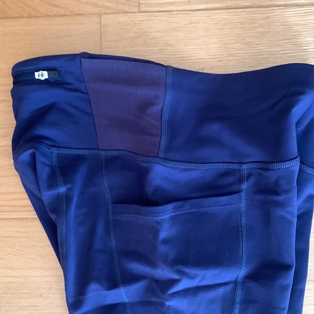 NWOT bundle of Oiselle knickers color grounded size 4 - Picture 9 of 15